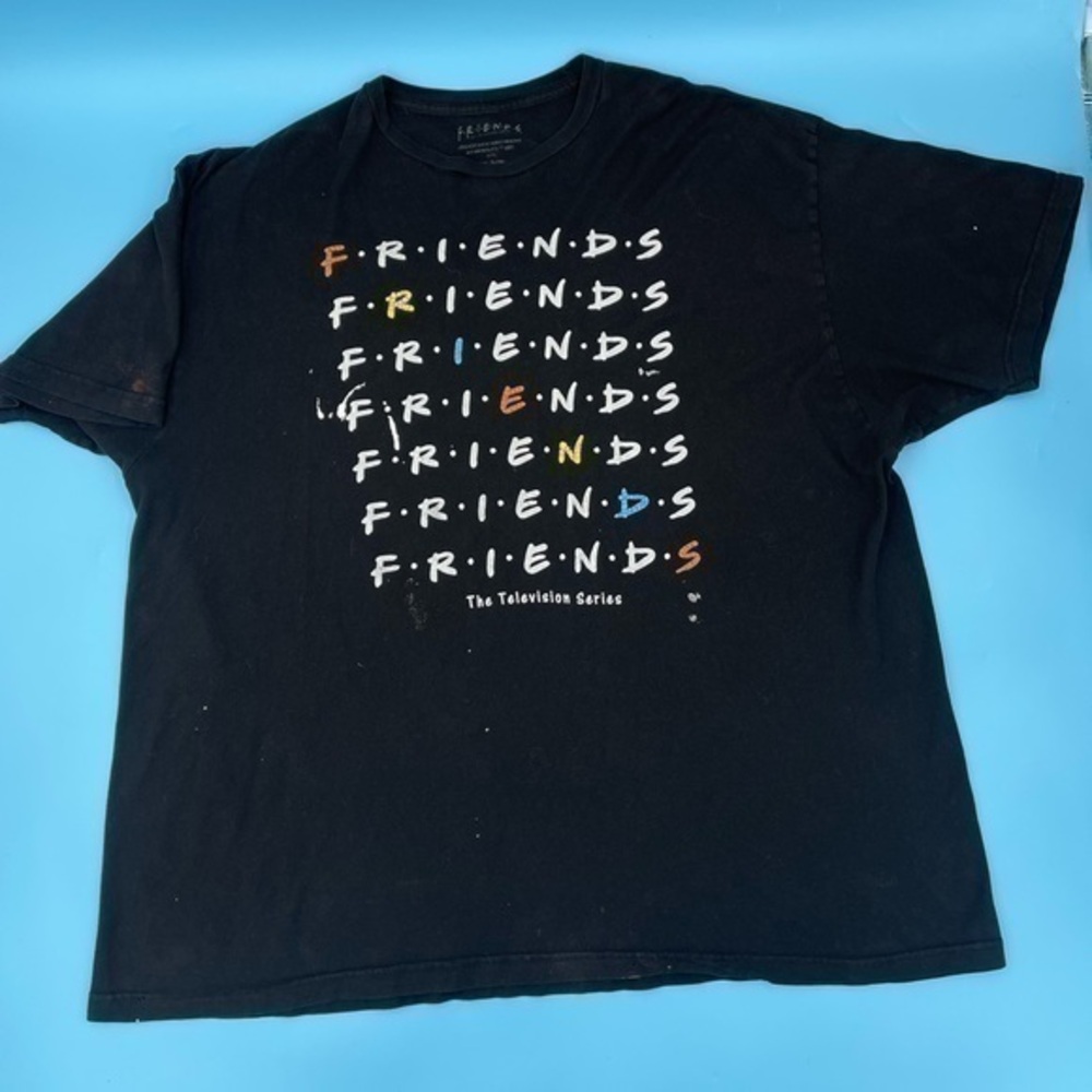 90’s FRIENDS Graphic Tee